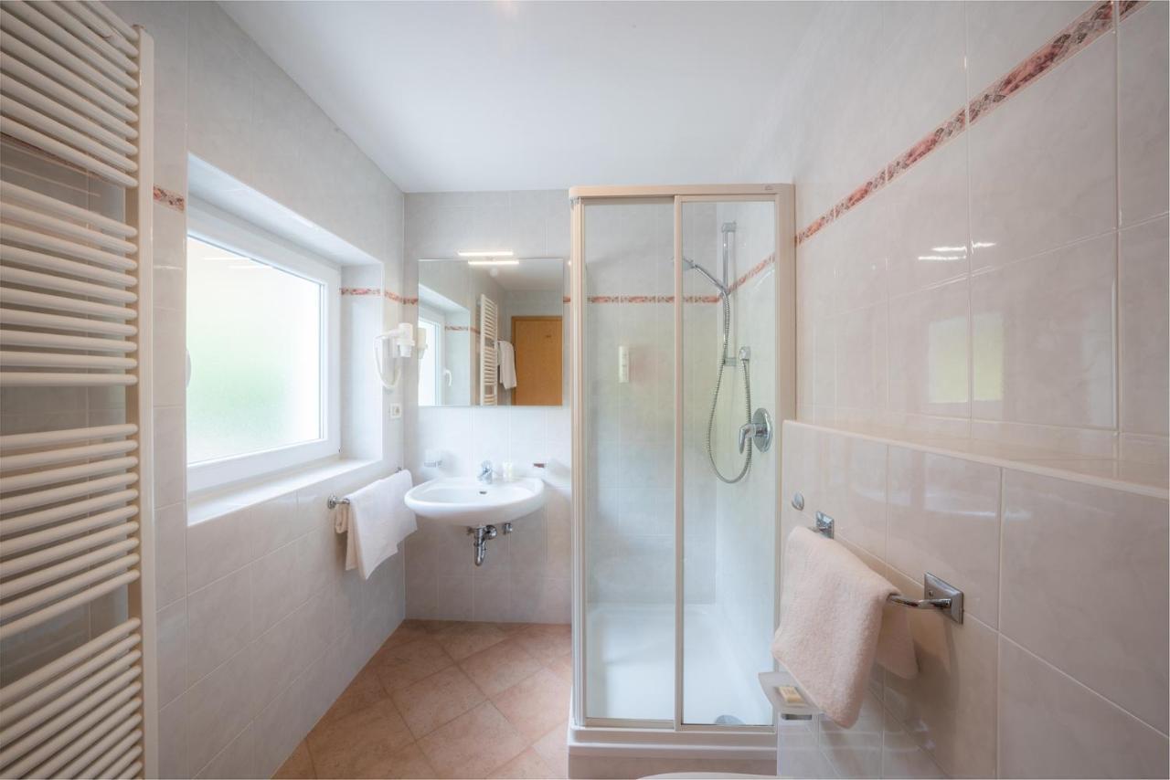 Hotel Monte44 Selva di Val Gardena Ngoại thất bức ảnh