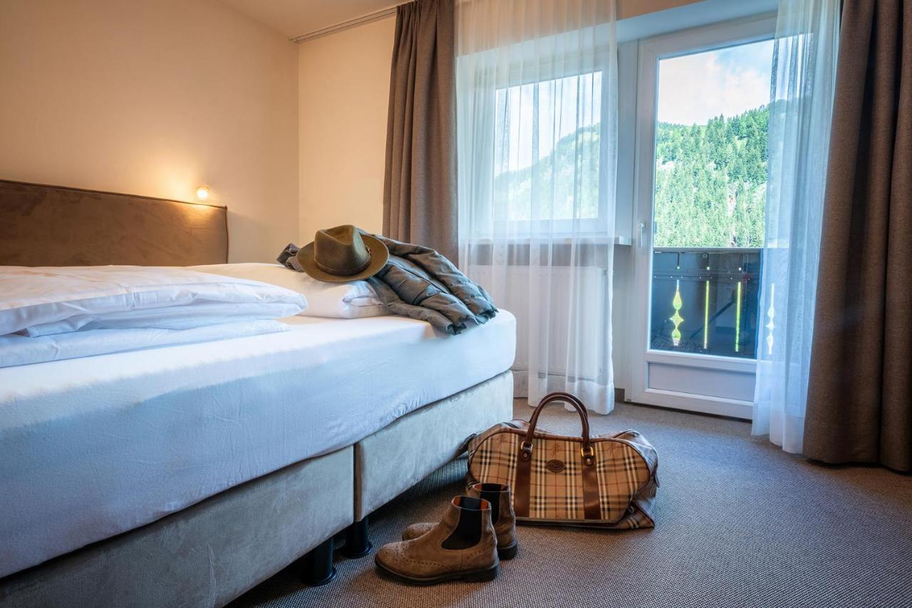 Hotel Monte44 Selva di Val Gardena Ngoại thất bức ảnh