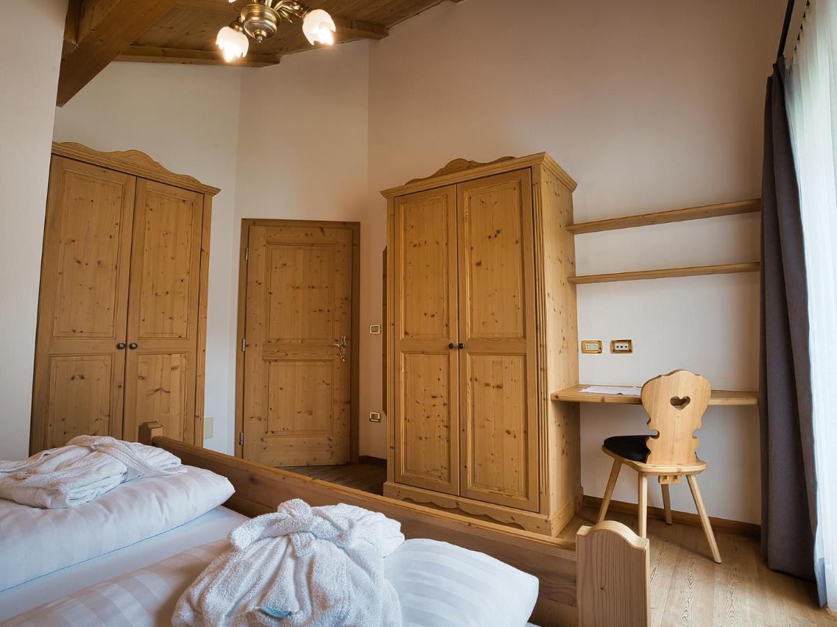 Hotel Monte44 Selva di Val Gardena Ngoại thất bức ảnh