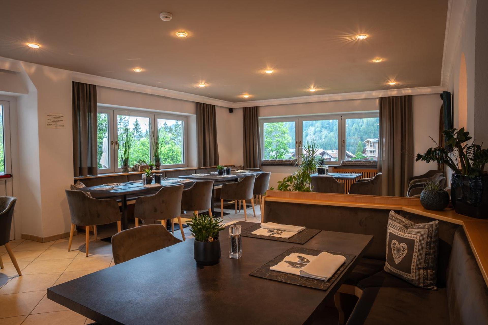 Hotel Monte44 Selva di Val Gardena Ngoại thất bức ảnh