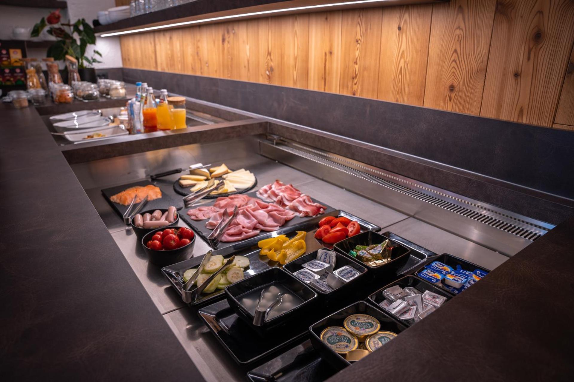 Hotel Monte44 Selva di Val Gardena Ngoại thất bức ảnh